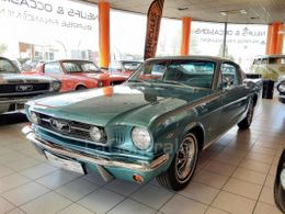 FORD MUSTANG COUPE 81 220 €